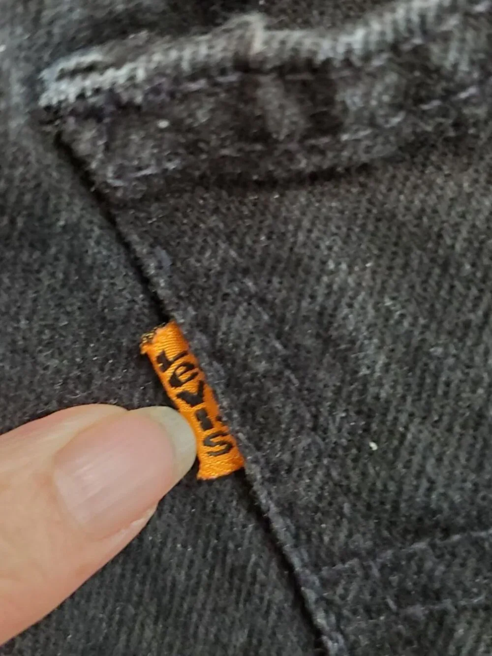 Levi's vintage 90s orange tab 560 loose fit shorts
